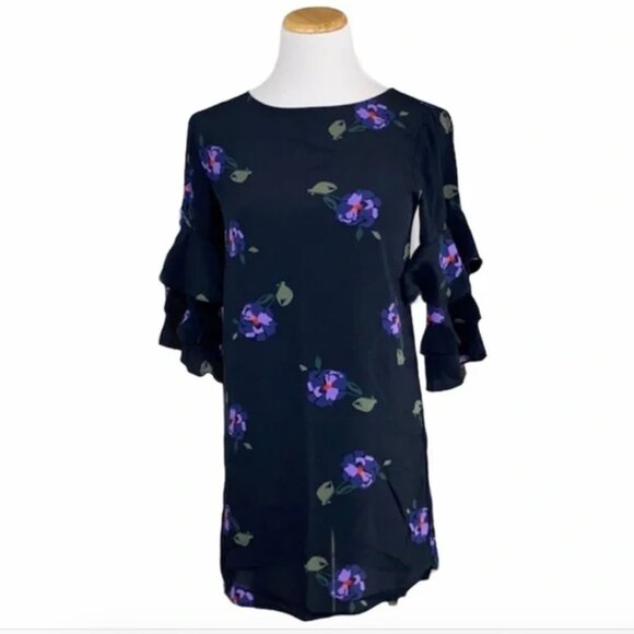 Sanctuary Dresses & Skirts - Sanctuary Black Print Ruffle Sleeve Dress | Small